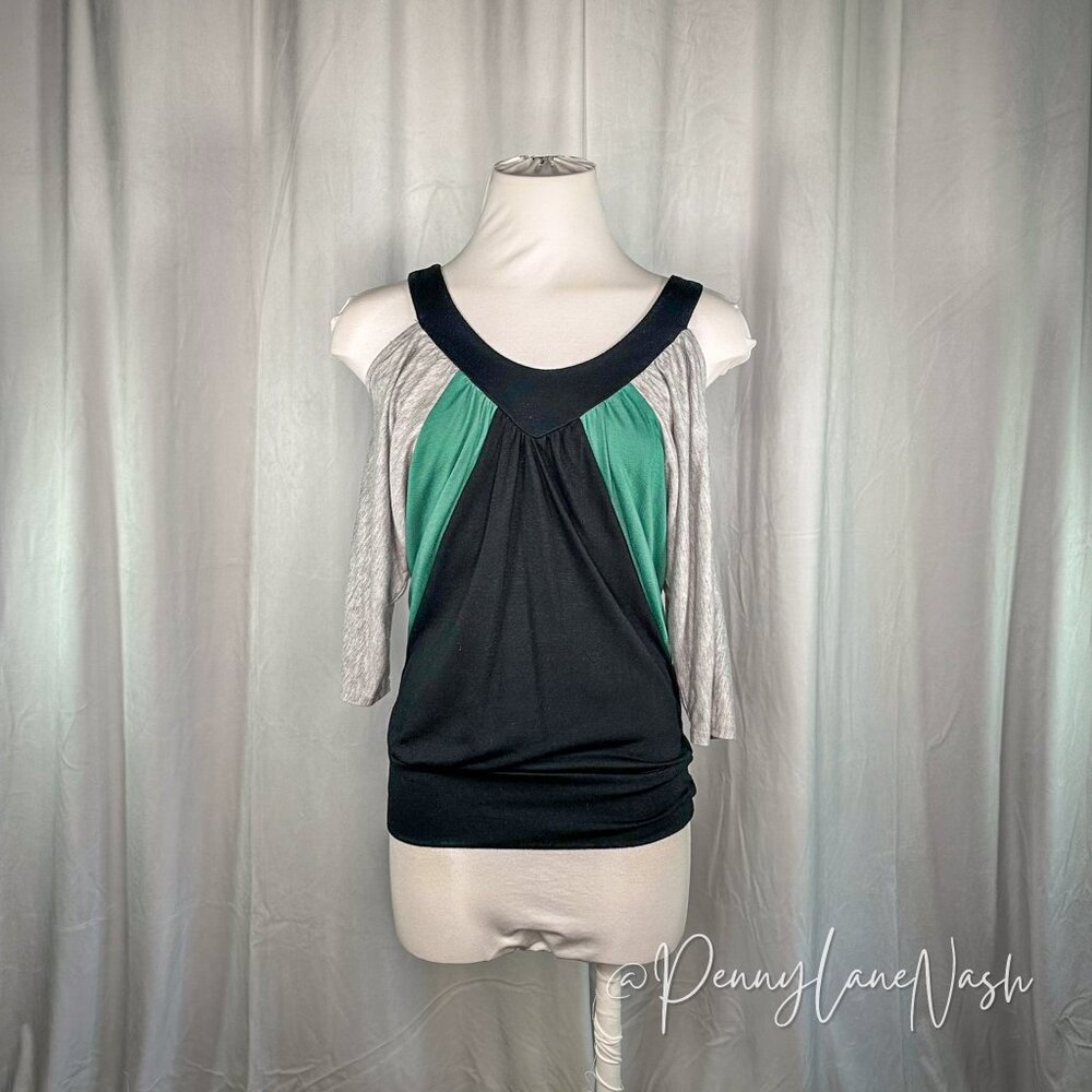 American Rag Cold Shoulder Colorblock Top Blouse - Picture 2 of 7